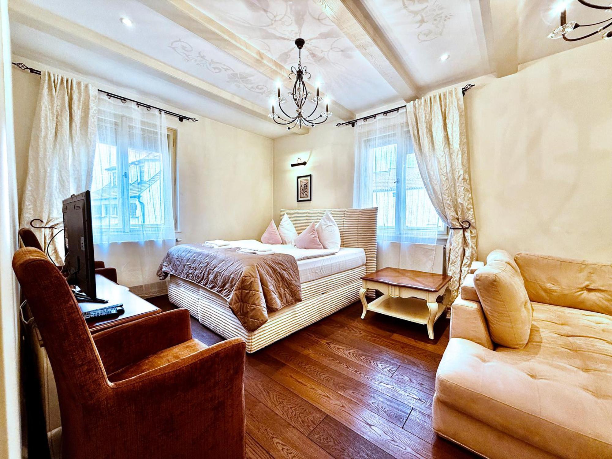 Unique Charles Bridge 2Bdr Apartment. Prag Exterior foto
